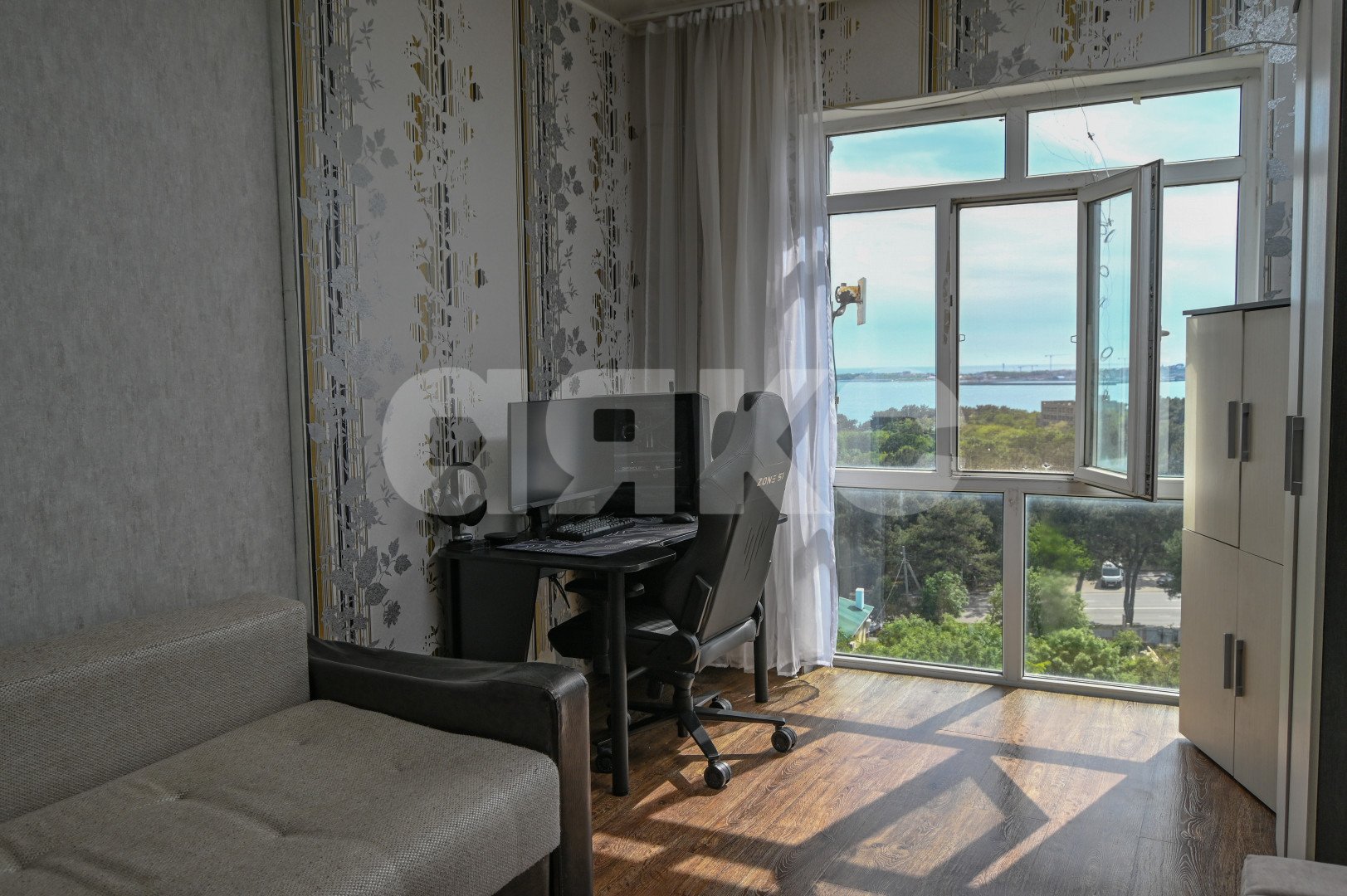 Фото №4: 1-комнатная квартира 35&nbsp;м², 6/6&nbsp;эт. - Геленджик, ул. Средняя, 18