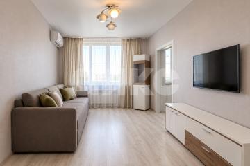 Фото №1: 2-комнатная квартира 50 м², 14/15 эт. - Батайск, ул. Максима Горького, 111к1