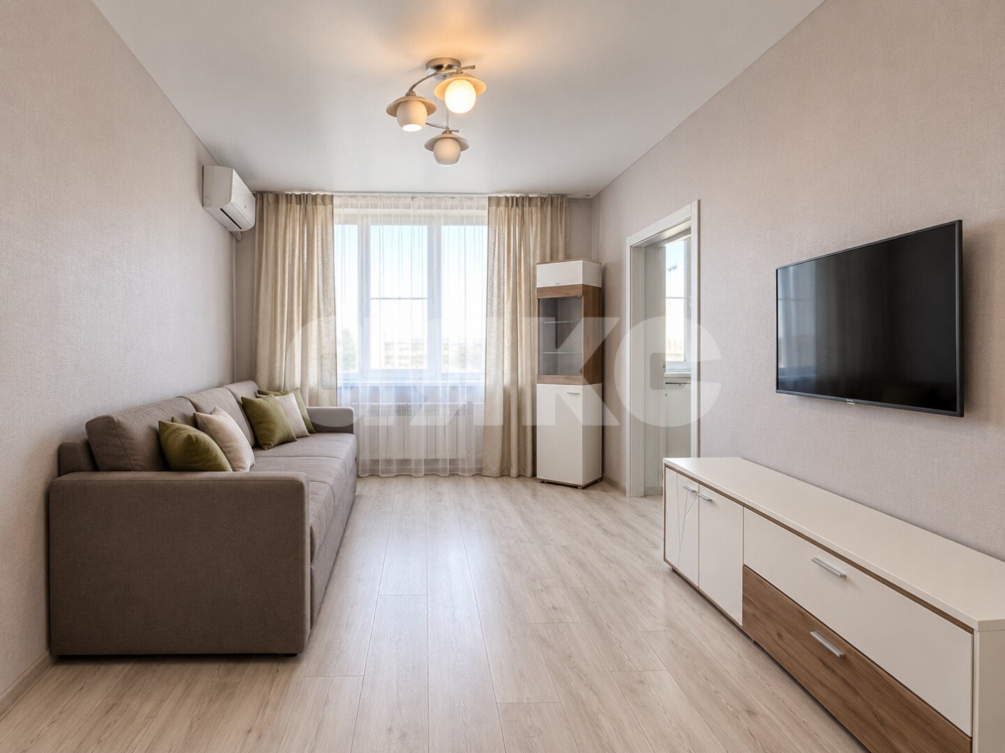 Фото №1: 2-комнатная квартира 50&nbsp;м², 14/15&nbsp;эт. - Батайск, ул. Максима Горького, 111к1