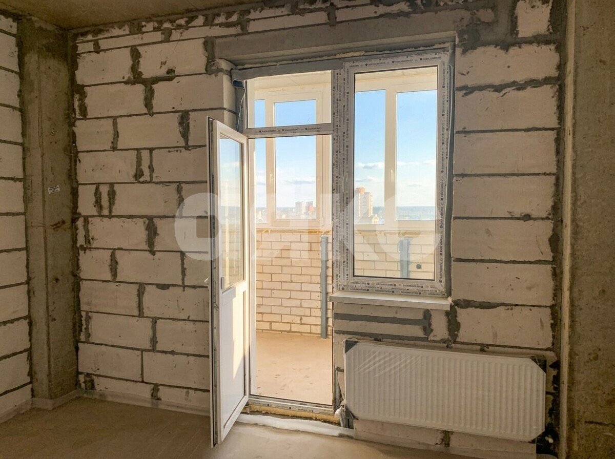 Фото №1: 2-комнатная квартира 87&nbsp;м², 14/17&nbsp;эт. - Батайск, мкр. Северный