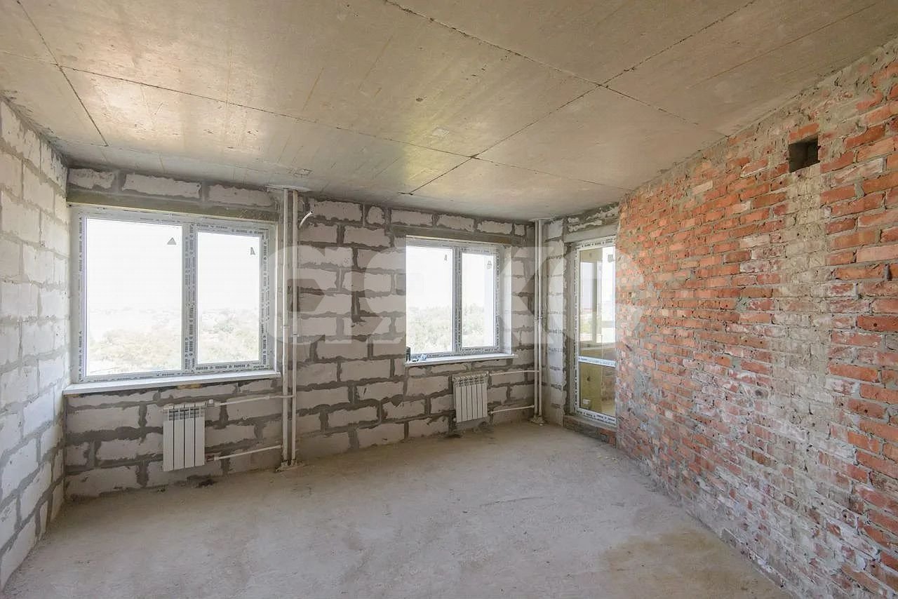 Фото №2: 2-комнатная квартира 73&nbsp;м², 18/18&nbsp;эт. - Батайск, ул. Луначарского, 177Бк2