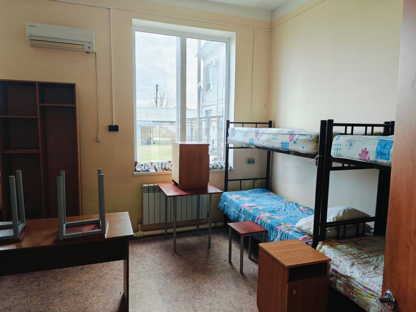 Фото №26: Коммерция 2200 м² - Варениковская, ул. Карла Маркса, 116