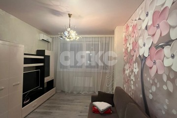 Фото №1: 2-комнатная квартира 43 м², 2/5 эт. - Горячий Ключ, мкр. Администрация, ул. Кириченко, 7