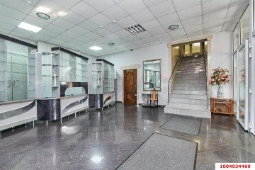 Фото №1: Отдельное здание 1482 м² - Краснодар, мкр. Центральный, ул. Кубанская набережная, 4