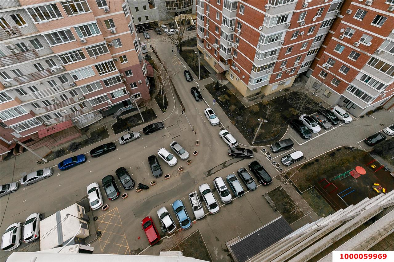 Фото №8: 3-комнатная квартира 130&nbsp;м², 10/16&nbsp;эт. - Краснодар, Западный внутригородской округ, мкр. Центральный, ул. Постовая, 23
