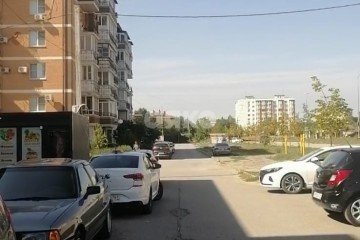 Фото №3: Коммерция 640 м² - Ростов-на-Дону, мкр. жилой комплекс Европейский, ул. Тружеников, 80