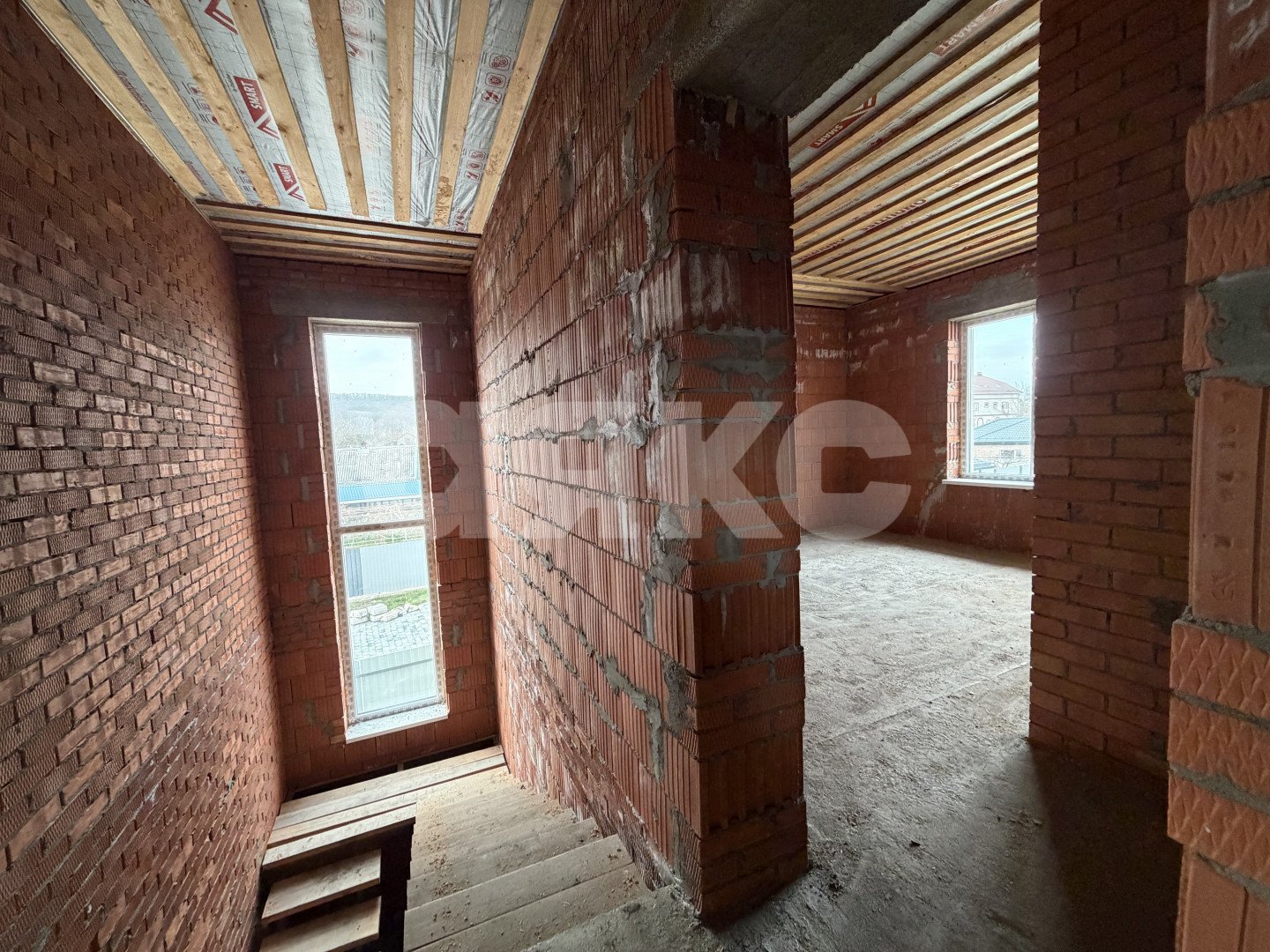 Фото №3: Дом 160&nbsp;м² + 6&nbsp;сот., 2&nbsp;эт. - Горячий Ключ, Курортная Зона, мкр. Курортная Зона, ул. Шевченко