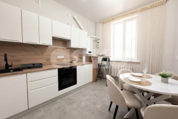 Фото №1: 1-комнатная квартира 39&nbsp;м², 1/3&nbsp;эт. - Батайск, ул. Кооперативная, 17