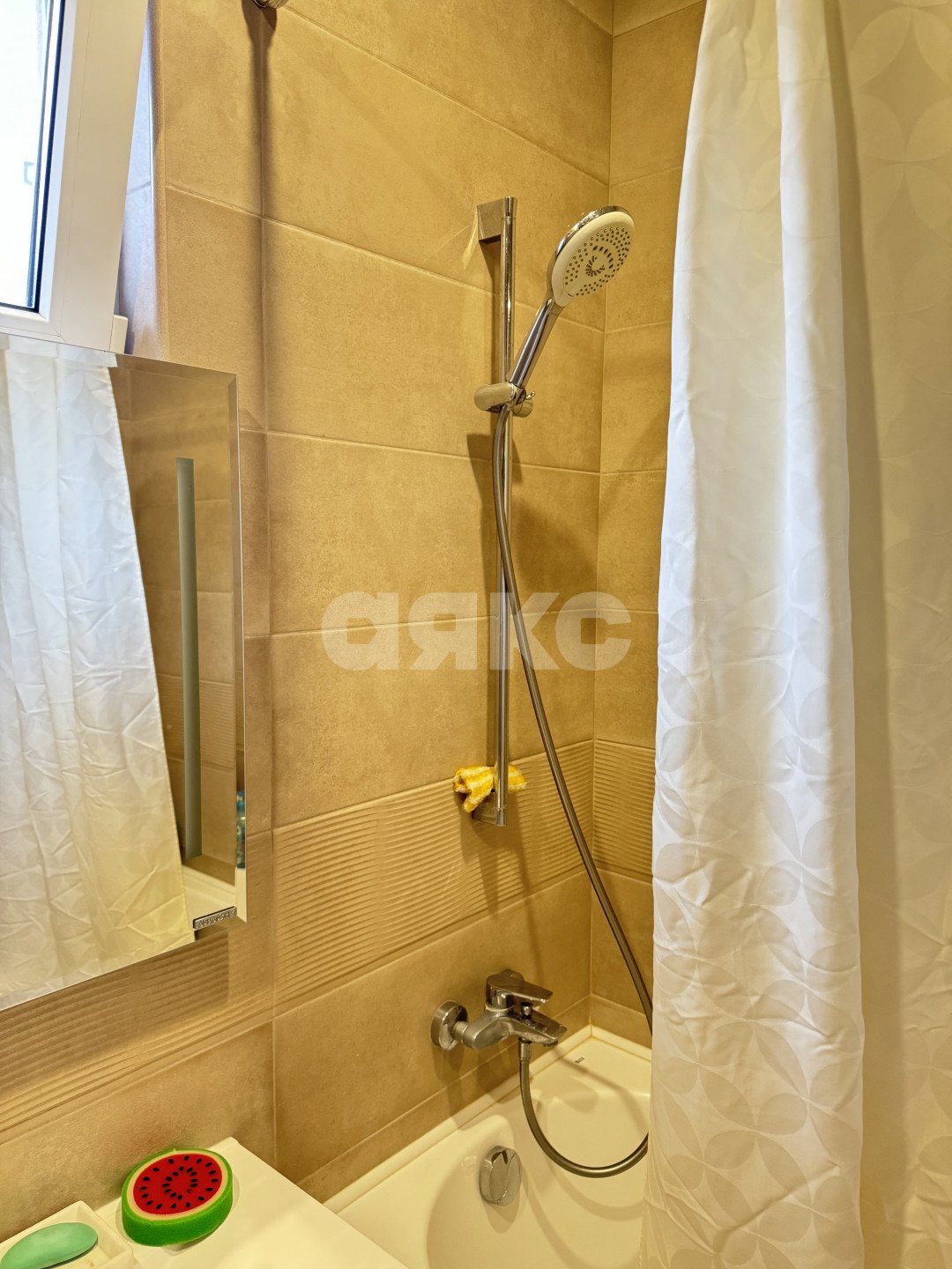 Фото №28: Дом 142&nbsp;м² + 2.78&nbsp;сот., 3&nbsp;эт. - Барановка (Хостинский район), р. Хостинский, ул. Высокогорная, 60