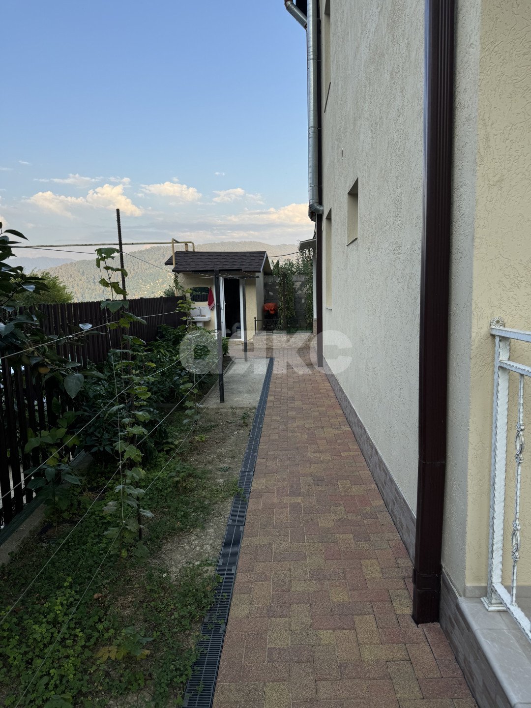 Фото №18: Дом 142&nbsp;м² + 2.78&nbsp;сот., 3&nbsp;эт. - Барановка (Хостинский район), р. Хостинский, ул. Высокогорная, 60