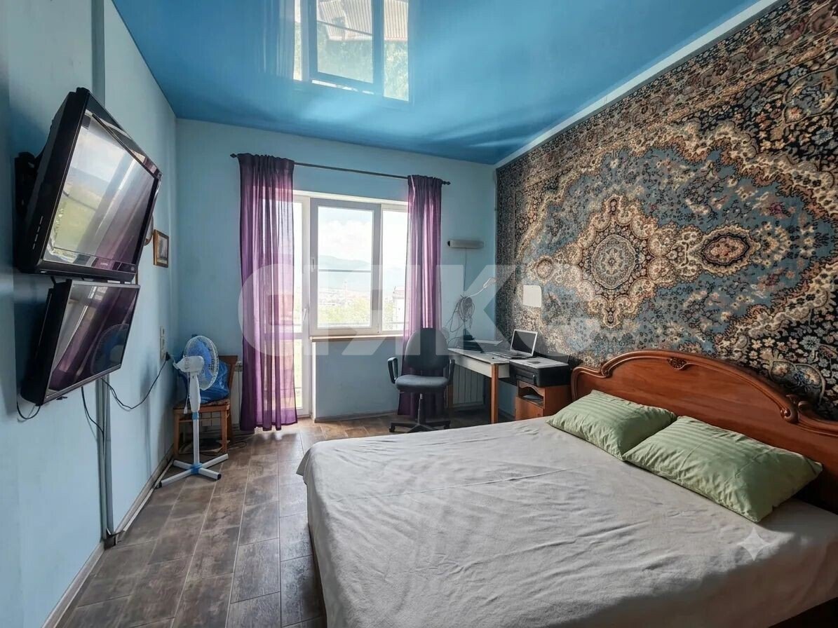 Фото №7: 2-комнатная квартира 56&nbsp;м², 6/6&nbsp;эт. - Геленджик, ул. Леселидзе, 21