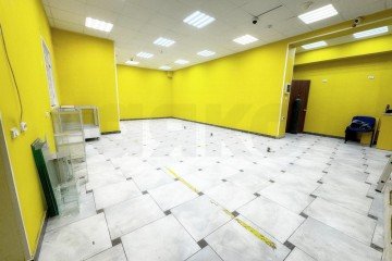 Фото №4: Торговое помещение 90 м² - Симферополь, мкр. жилой комплекс Бавария, ул. Балаклавская, 131