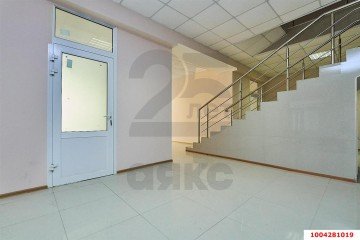 Фото №2: Готовый бизнес 1400 м² - Краснодар, мкр. Центральный, ул. Кубанская набережная, 38