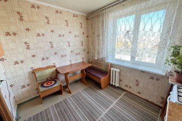 Фото №2: 2-комнатная квартира 47 м² - Нижнекамск, мкр. 19-й, пр-кт Шинников, 43