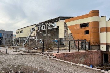 Фото №2: Коммерция 2807 м² - Мариуполь, р. Кальмиусский, пр-кт Карпова, 2