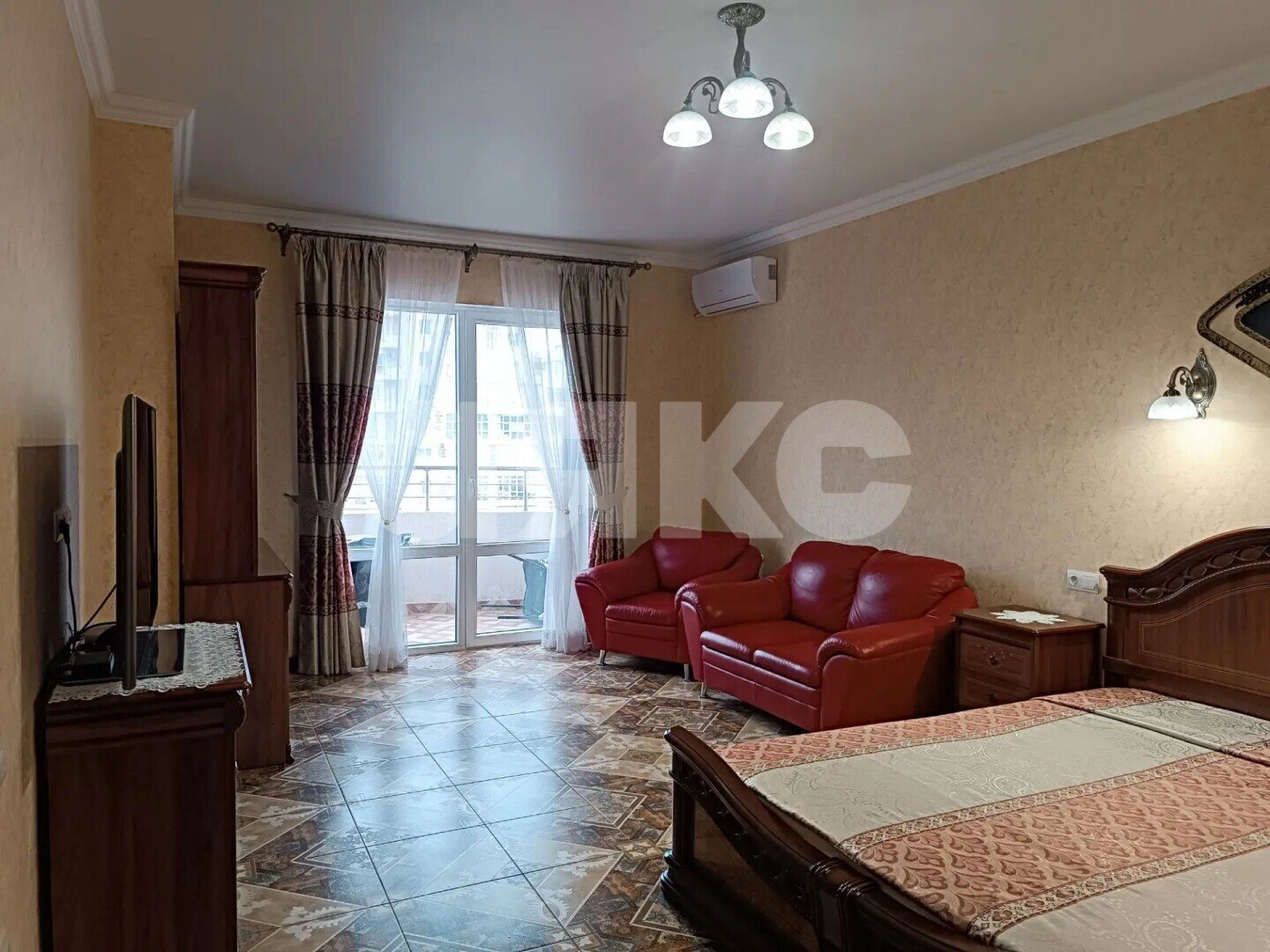 Фото №5: 1-комнатная квартира 55&nbsp;м², 8/11&nbsp;эт. - Геленджик, мкр. Толстый Мыс, ул. Приморская, 30А