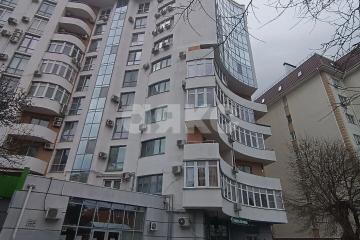 Фото №1: 1-комнатная квартира 55 м², 8/11 эт. - Геленджик, мкр. Толстый Мыс, ул. Приморская, 30А