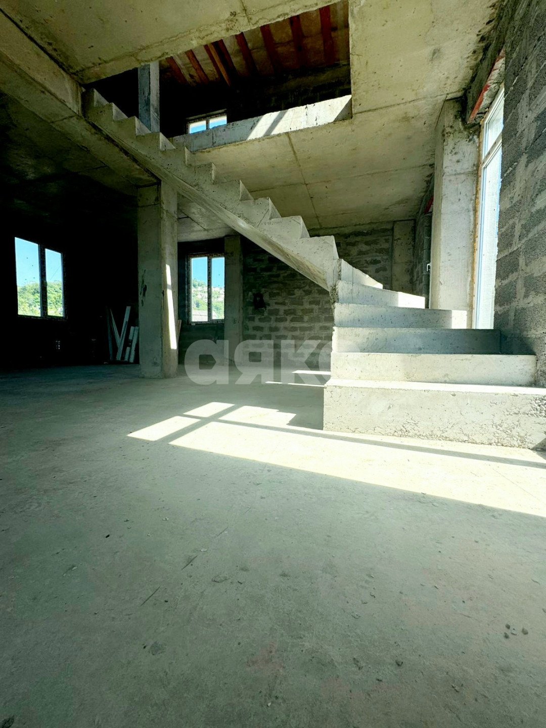 Фото №15: Дом 225&nbsp;м² + 5.5&nbsp;сот., 3&nbsp;эт. - Русская Мамайка, счт Русская Мамайка, 28