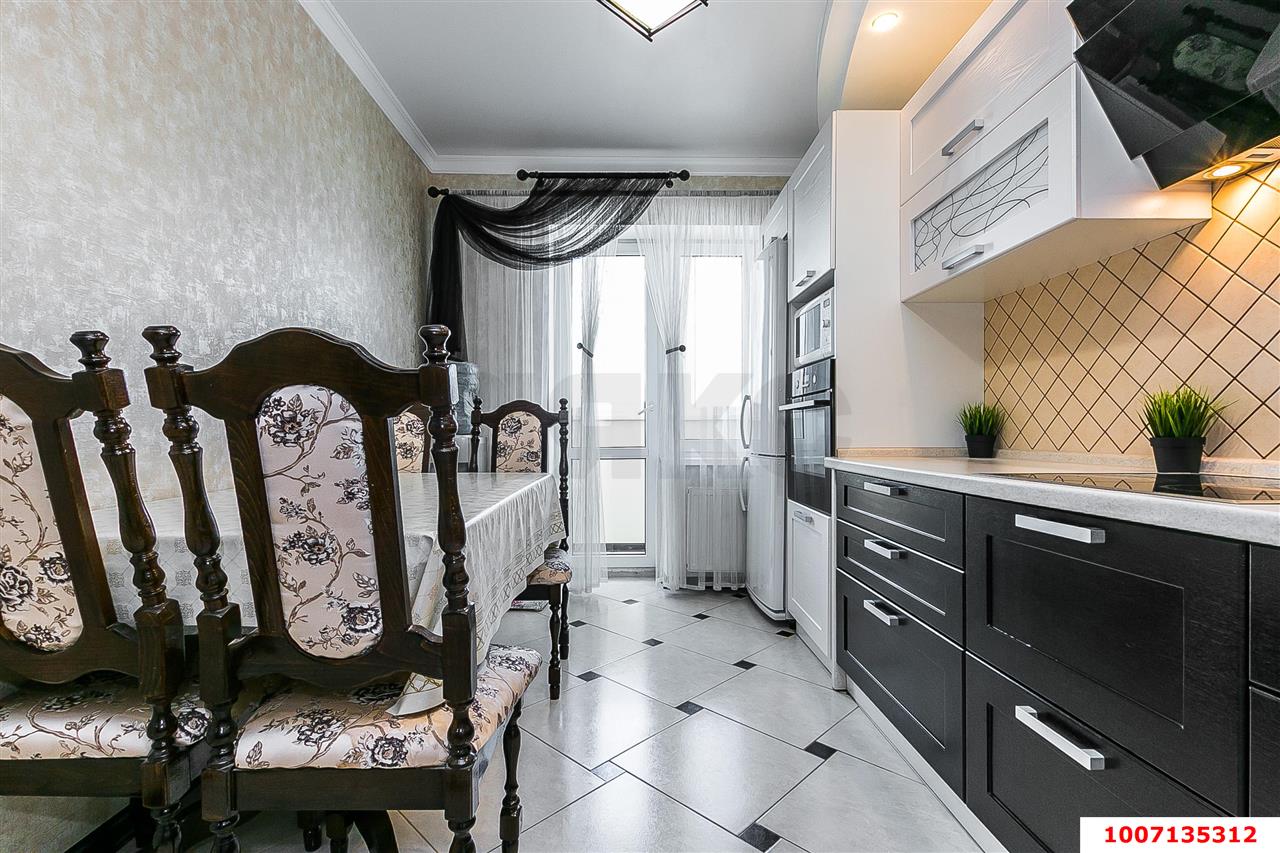 Фото №5: 1-комнатная квартира 40&nbsp;м², 5/10&nbsp;эт. - Краснодар, Центральный внутригородской округ, Покровка, мкр. Центральный, ул. Карасунская набережная, 99