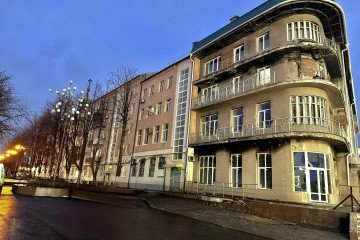 Фото №1: 2-комнатная квартира 56 м² - Мариуполь, р. Центральный, ул. Архитектора Нильсена, 39