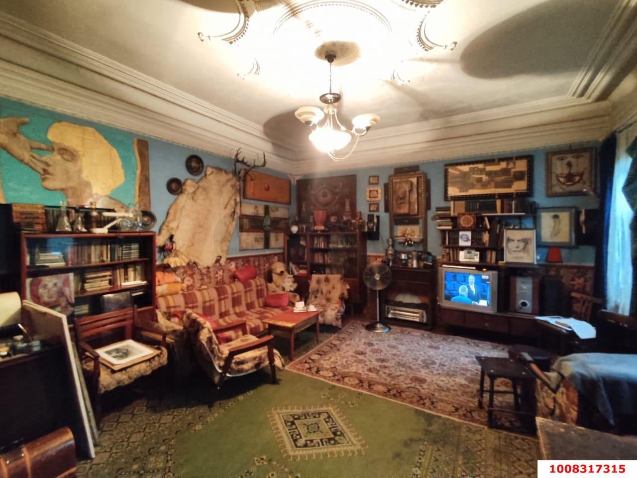 Фото №6: 2-комнатная квартира 45&nbsp;м², 1/1&nbsp;эт. - Краснодар, Западный внутригородской округ, мкр. Центральный, ул. Фрунзе, 38