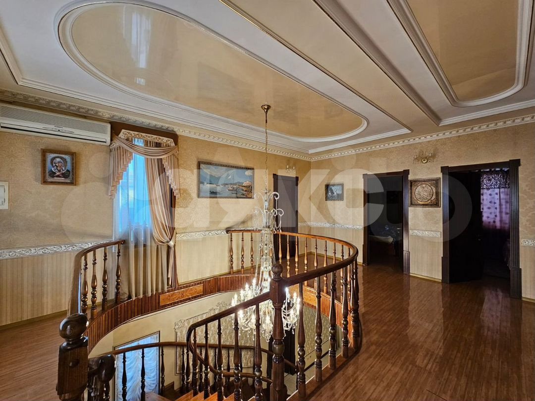 Фото №4: Дом 281&nbsp;м² + 4.8&nbsp;сот., 3&nbsp;эт. - Геленджик, мкр. Южный, ул. Кабардинская, 38