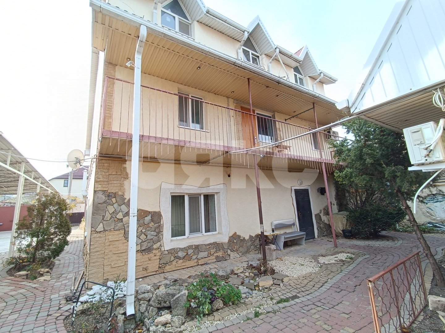 Фото №4: Коттедж 350&nbsp;м² + 7.6&nbsp;сот., 3&nbsp;эт. - Супсех, ул. Толстого