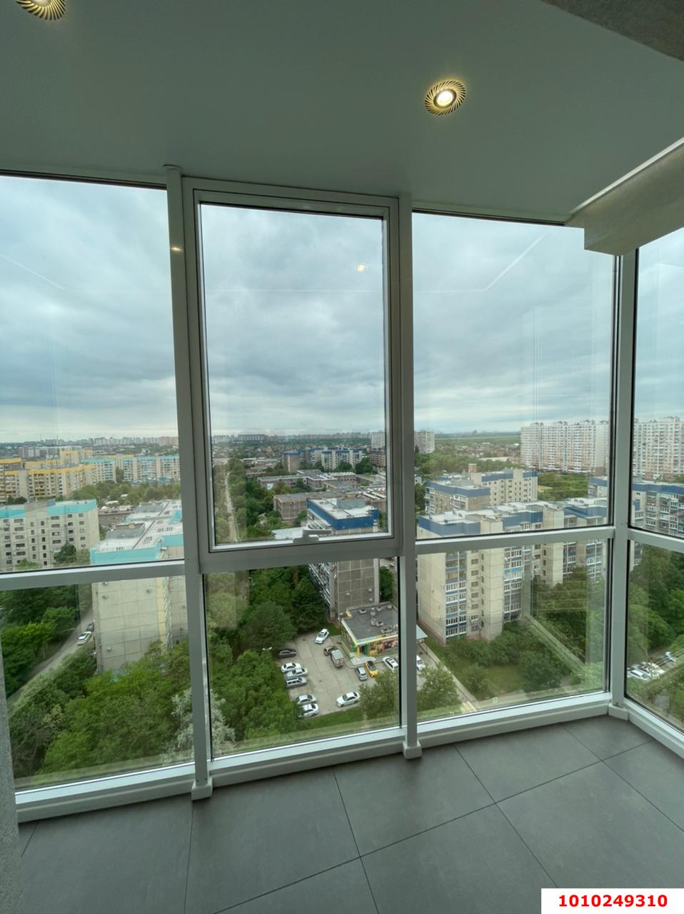 Фото №13: 1-комнатная квартира 47&nbsp;м², 17/21&nbsp;эт. - Краснодар, Прикубанский внутригородской округ, имени Маршала Жукова, мкр. ЖК Шоколад, ул. Александра Покрышкина, 25Ак2