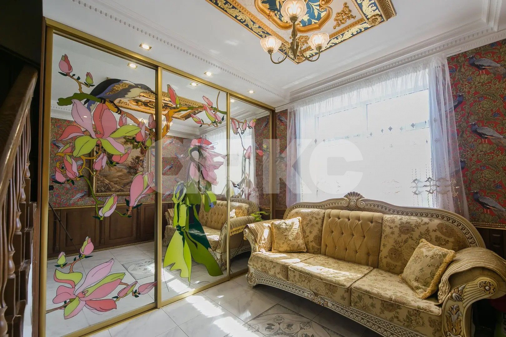 Фото №17: 5+-комнатная квартира 250&nbsp;м², 3/4&nbsp;эт. - Геленджик, ул. Сипягина, 7