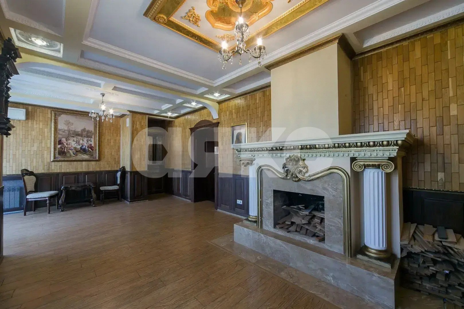 Фото №3: 5+-комнатная квартира 250&nbsp;м², 3/4&nbsp;эт. - Геленджик, ул. Сипягина, 7