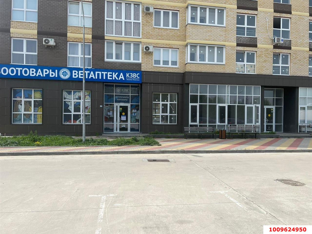 Фото №1: Торговое помещение 136&nbsp;м², 1/8&nbsp;эт. - Краснодар, Карасунский внутригородской округ, ЖК Марсель 2, ж/р Новознаменский, ул. Войсковая, 22к5