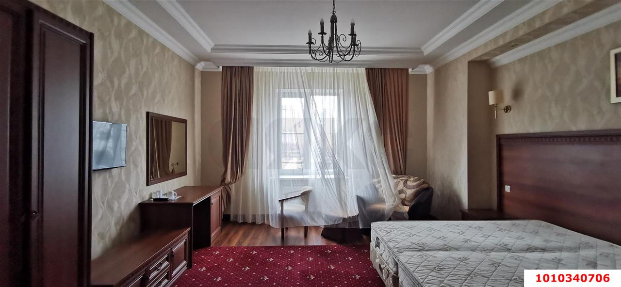 Фото №12: Отдельное здание 922&nbsp;м², 5&nbsp;эт. - Краснодар, мкр. Западный внутригородской округ, ул. Аэродромная, 33