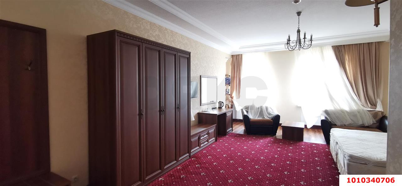 Фото №13: Отдельное здание 922&nbsp;м², 5&nbsp;эт. - Краснодар, мкр. Западный внутригородской округ, ул. Аэродромная, 33