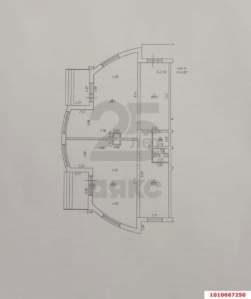 Фото №4: Торговое помещение 150 м² - Краснодар, жилой комплекс Элегант, ул. Старокубанская, 139