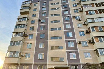 Фото №3: 3-комнатная квартира 65 м² - Мариуполь, мкр. Восточный, пр-кт Защитников Украины, 58