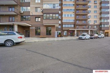 Фото №3: Торговое помещение 143 м² - Краснодар, мкр. Черёмушки, ул. Старокубанская, 119