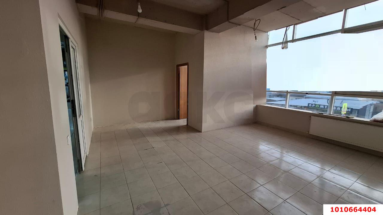 Фото №4: Торговое помещение 78&nbsp;м², 2/3&nbsp;эт. - Яблоновский, ул. Промышленная, 4/3