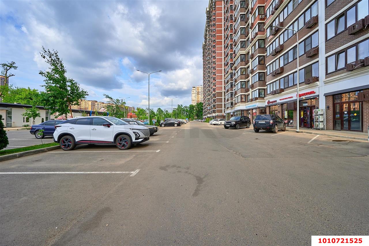Фото №4: Торговое помещение 93&nbsp;м², 1/24&nbsp;эт. - Краснодар, Прикубанский внутригородской округ, мкр. Парк Победы, ул. Героя Пешкова, 14к2