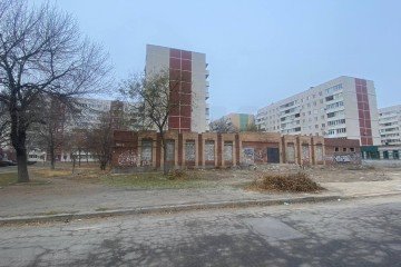 Фото №4: Коммерция 1000 м² - Мариуполь, р. Кальмиусский, ул. Машиностроительная, 78