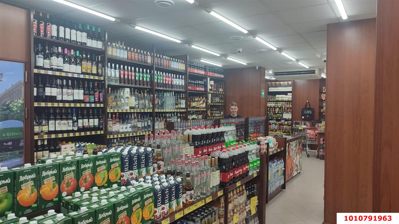 Фото №7: Торговое помещение 121&nbsp;м², 1/18&nbsp;эт. - Краснодар, Прикубанский внутригородской округ, имени Петра Метальникова, мкр. ЖК Выше, ул. Евгении Жигуленко, 25к1