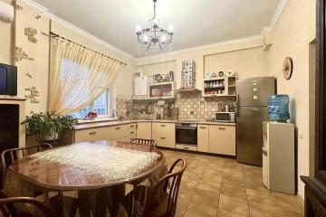 Фото №1: Дом 291 м² + 12 сот., 2 эт. - Знаменский, мкр. Карасунский внутригородской округ, ул. Пшеничная, 20