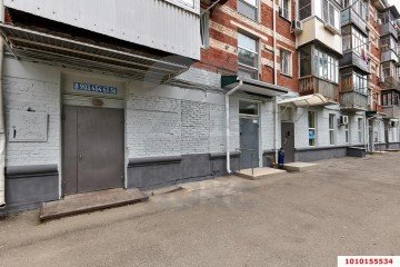 Фото №1: Торговое помещение 383 м² - Краснодар, ж/м Пашковский, ул. 1 Мая, 71/1