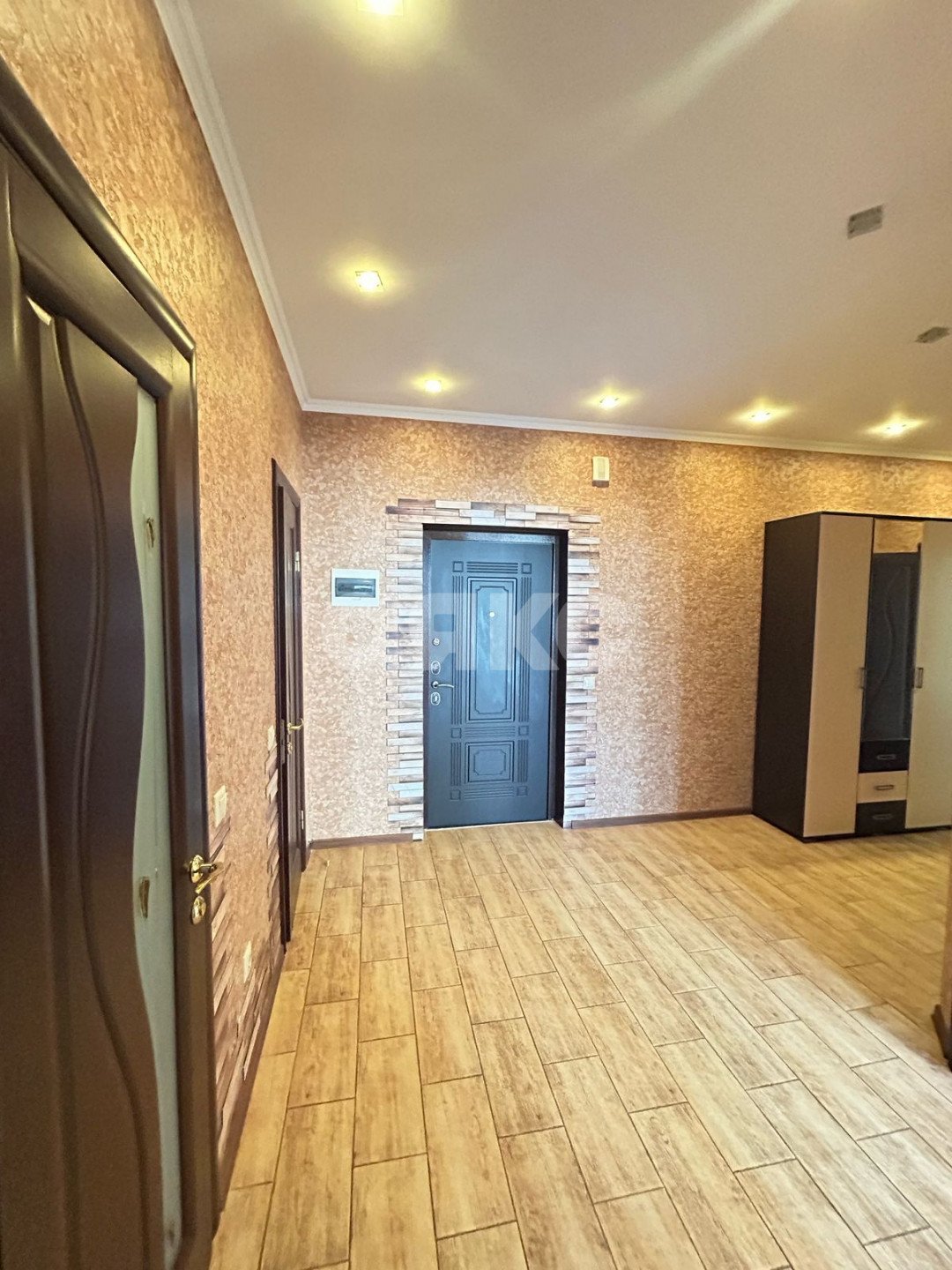 Фото №8: 2-комнатная квартира 71&nbsp;м², 5/7&nbsp;эт. - Геленджик, ул. Туристическая, 6