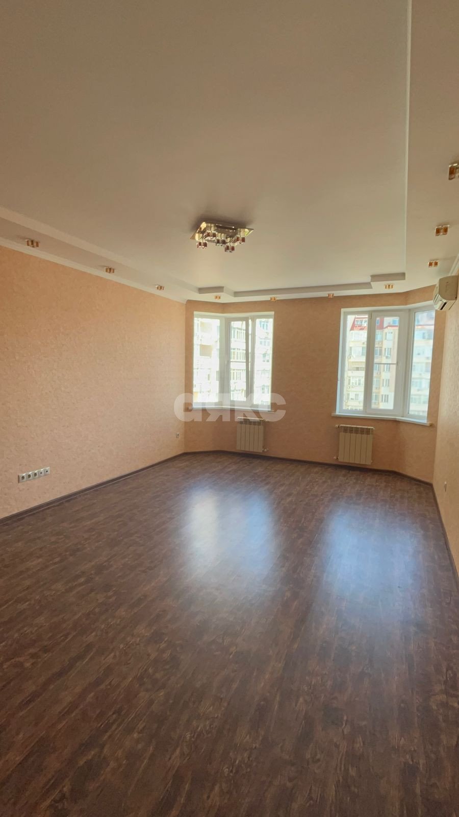 Фото №6: 2-комнатная квартира 71&nbsp;м², 5/7&nbsp;эт. - Геленджик, ул. Туристическая, 6