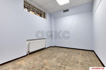 Фото №1: Торговое помещение 97&nbsp;м², 6&nbsp;эт. - Краснодар, мкр. Музыкальный, ул. имени С.В. Рахманинова, 33