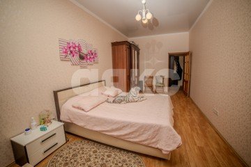 Фото №1: 2-комнатная квартира 82&nbsp;м², 7/12&nbsp;эт. - Геленджик, ул. Киевская, 48