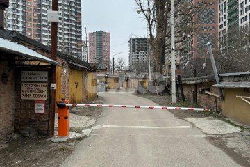 Фото №2: Гараж 36 м² - Ростов-на-Дону, р. Октябрьский, ул. Нансена, 103В