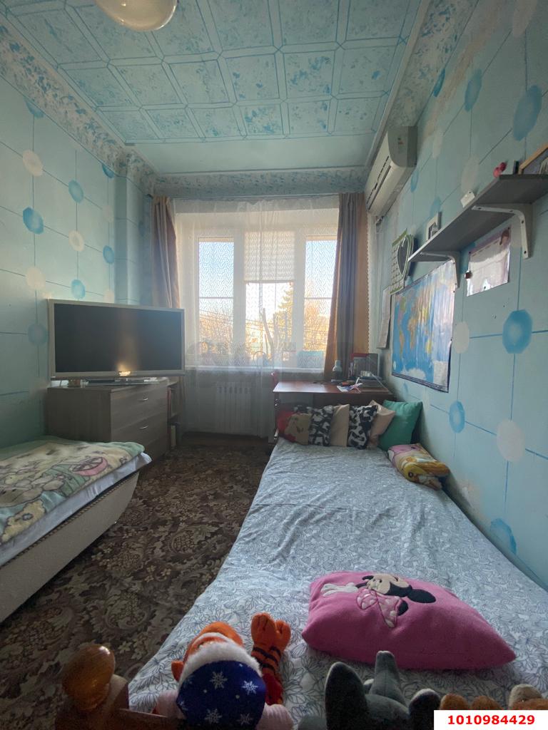 Фото №7: 3-комнатная квартира 74&nbsp;м², 2/4&nbsp;эт. - Краснодар, Западный внутригородской округ, мкр. Центральный, ул. Красная, 15