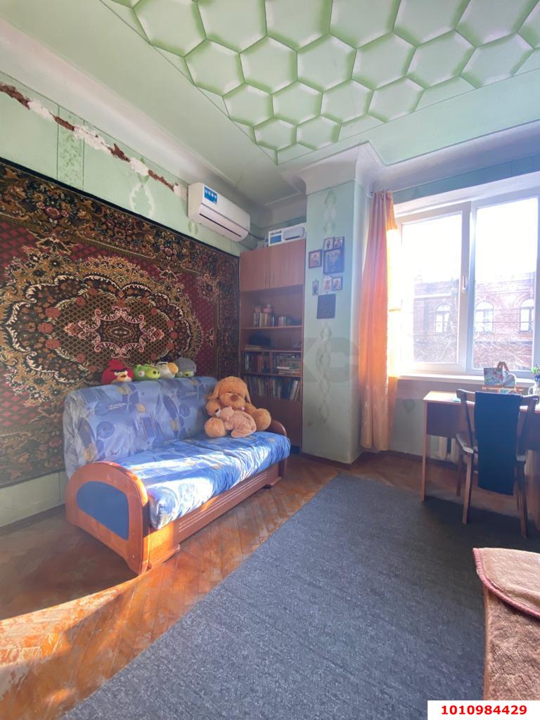 Фото №8: 3-комнатная квартира 74&nbsp;м², 2/4&nbsp;эт. - Краснодар, Западный внутригородской округ, мкр. Центральный, ул. Красная, 15