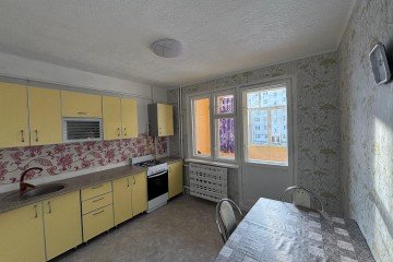 Фото №2: 3-комнатная квартира 72 м² - Нижнекамск, мкр. 27-й, ул. Сююмбике, 68